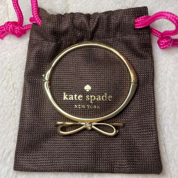 Kate Spade Gold Bow Bracelet- Never Worn - Picture 3 of 5